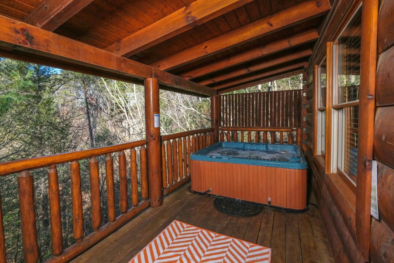 A Bear Creek Crib Villa Pigeon Forge Exterior photo