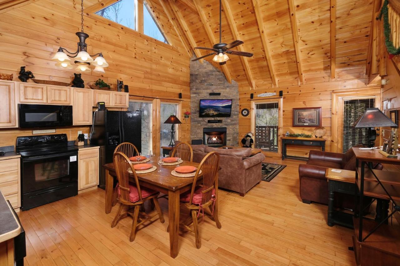 A Bear Creek Crib Villa Pigeon Forge Exterior photo